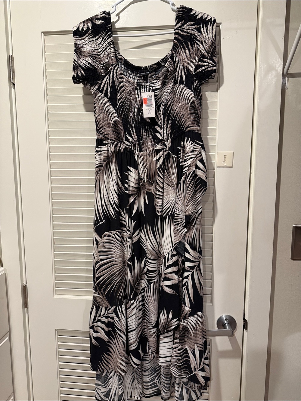 Women’s Black & White Tropical Print Midi Dress